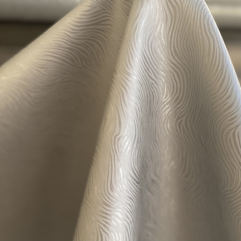Toile cirée grand luxe "Polyline" sur mesure en 140cm - VAGUE ARGENT – Image 4