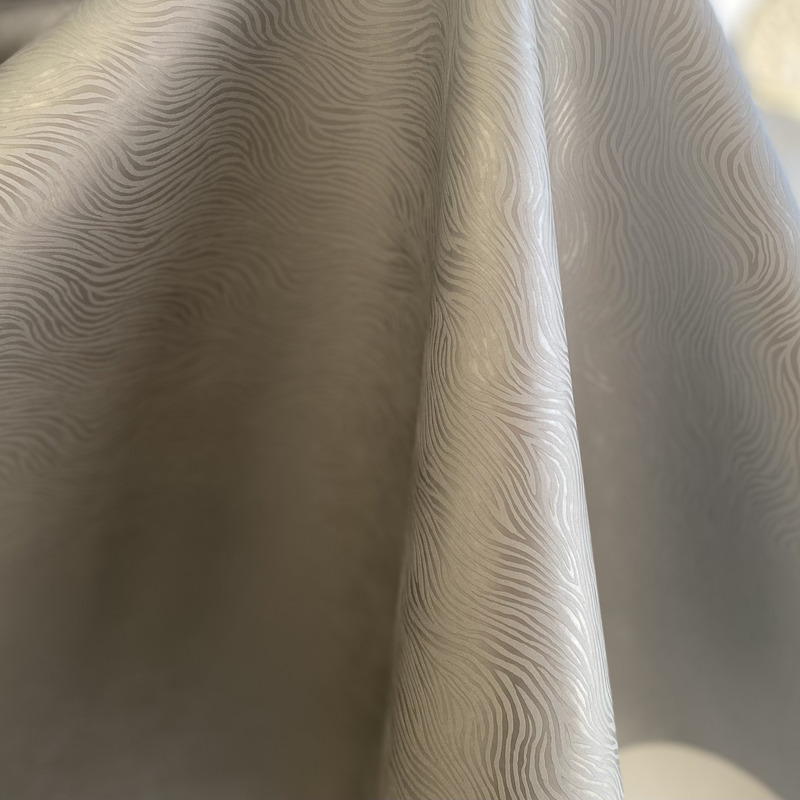 Toile cirée grand luxe "Polyline" sur mesure en 140cm - VAGUE ARGENT – Image 3